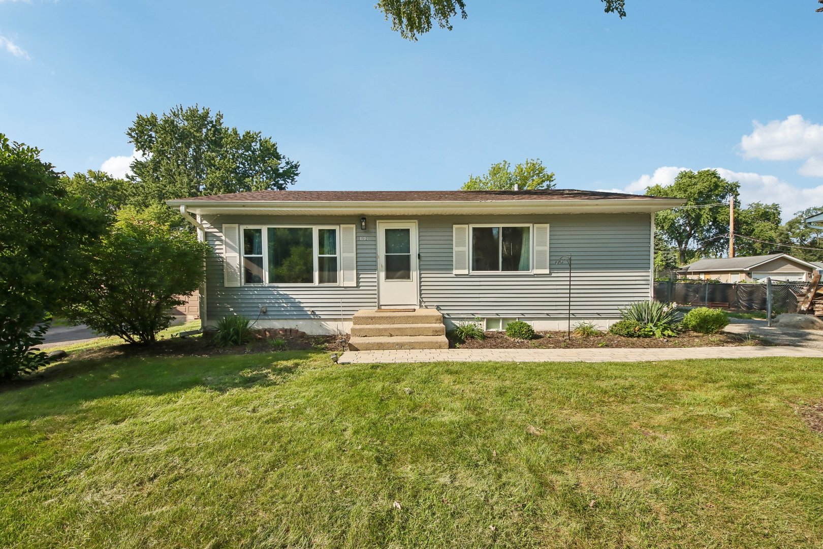 1512 Catalpa Drive Property Photo 1