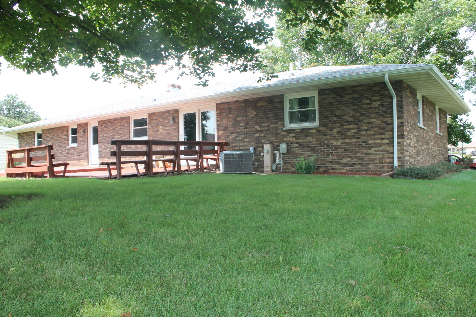 914 Cherry Drive Property Photo 8