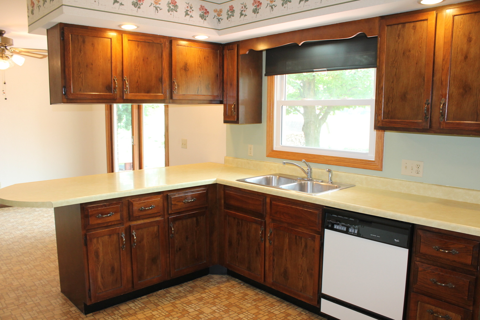 914 Cherry Drive Property Photo 30