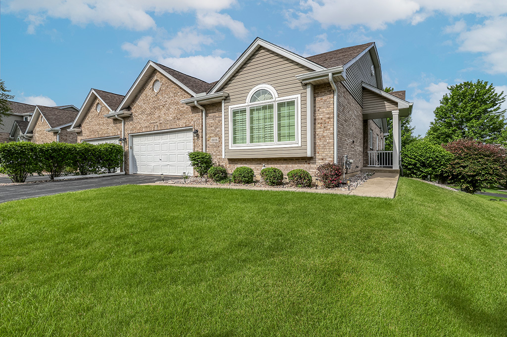 18106 Waterside Circle Property Photo 1
