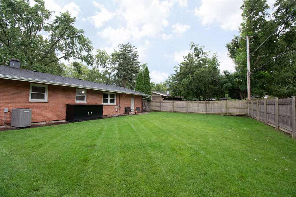 231 S 17th Street Property Photo 18