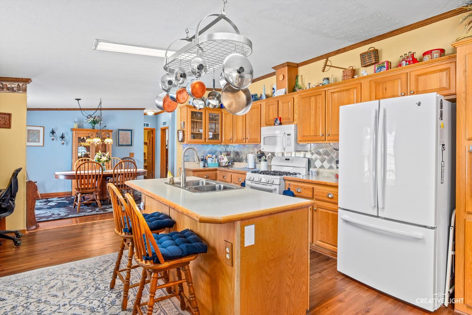 1251 Redbud Road Property Photo 9