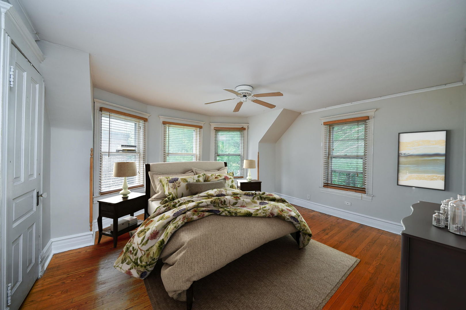 3502 Rosemear Avenue Property Photo 9