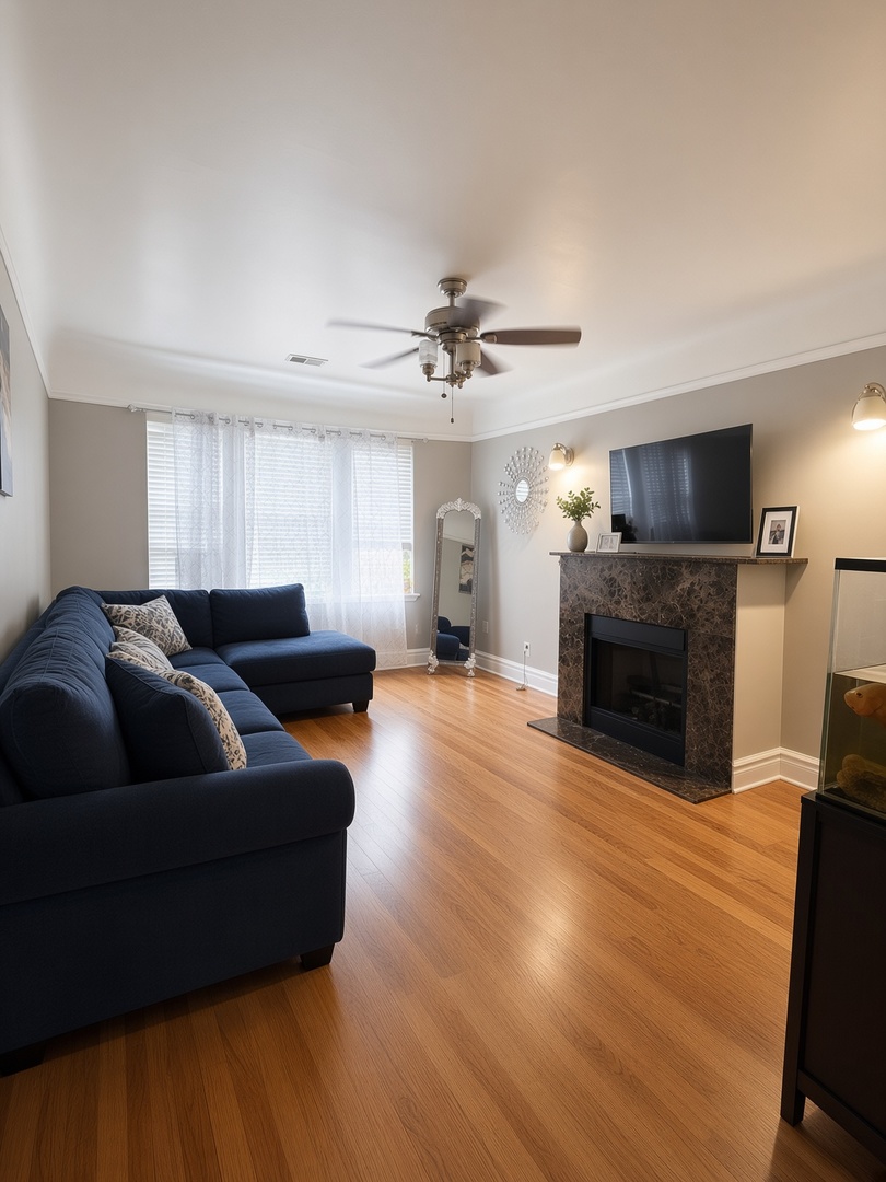 38 N Menard Avenue A3 Property Photo 2