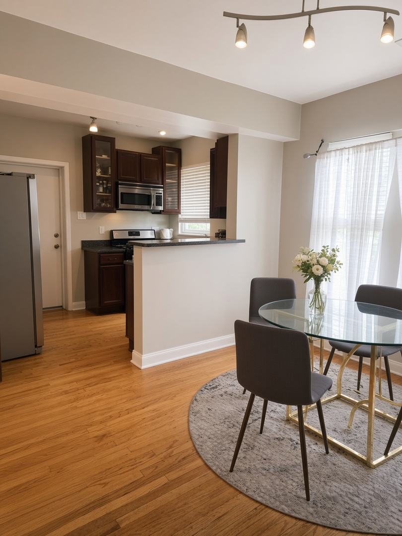 38 N Menard Avenue A3 Property Photo 3