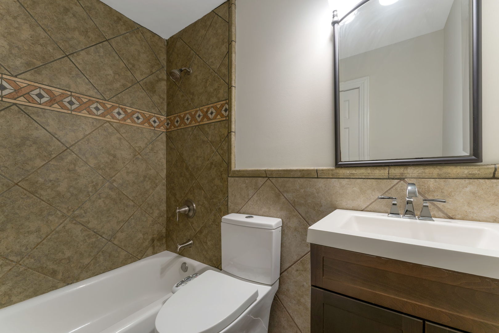8001 Thomas Street 8001 Property Photo 14