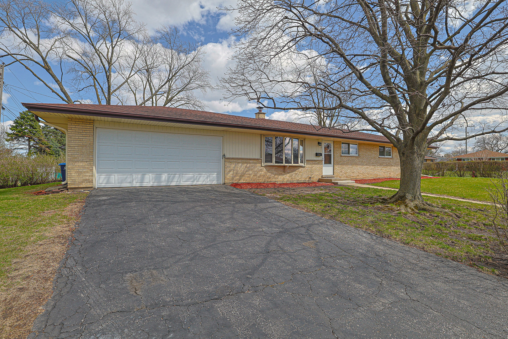 761 Marshall Drive Property Photo 2