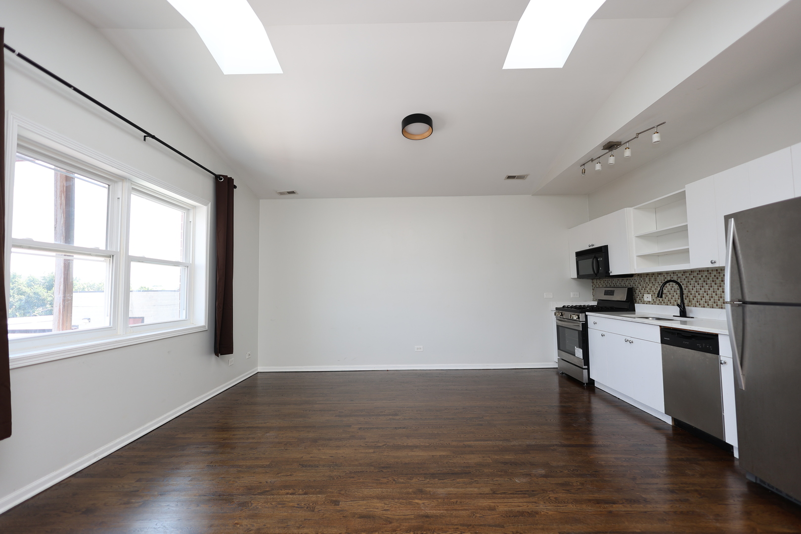 519 S Maplewood Avenue 4s Property Photo 2