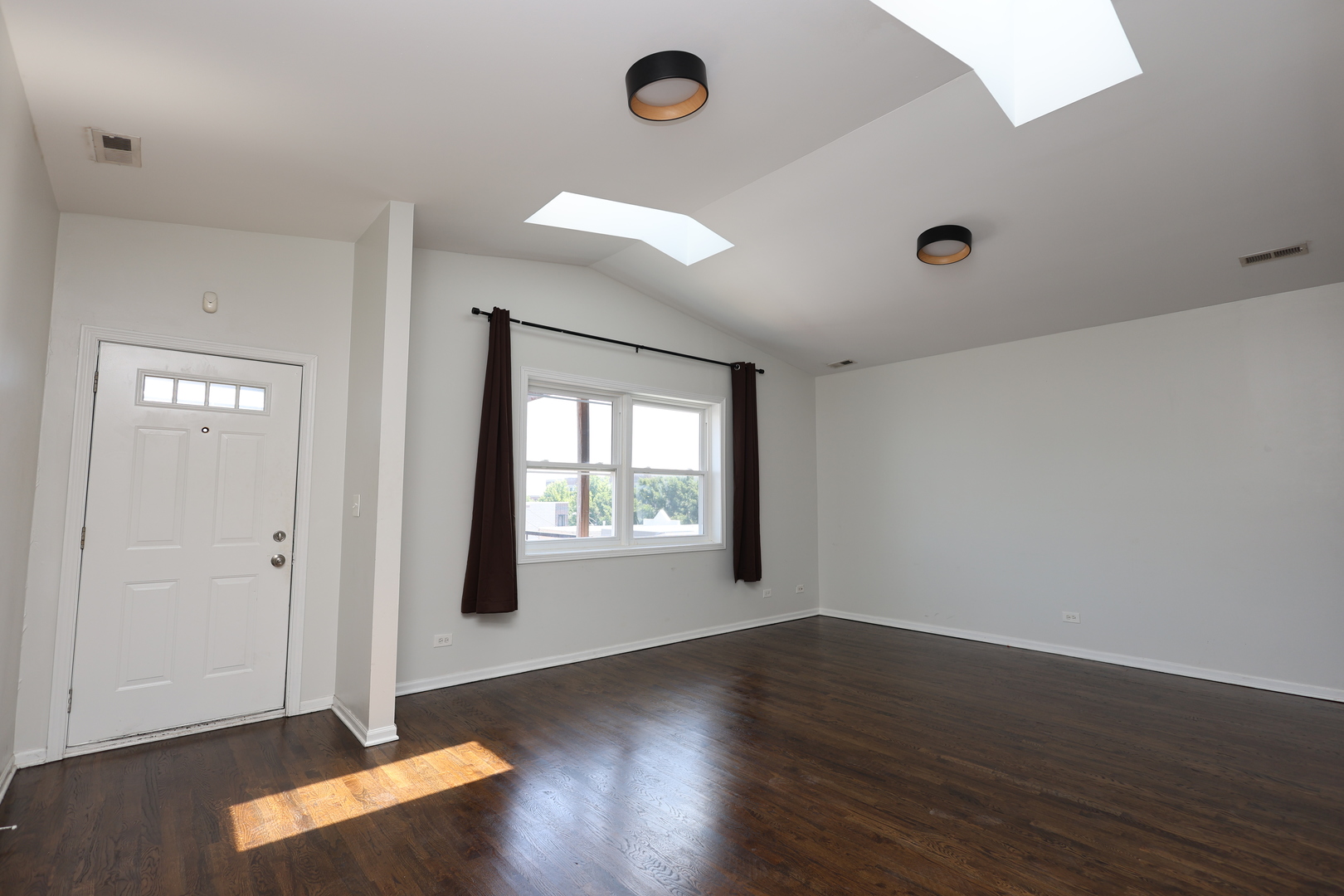 519 S Maplewood Avenue 4s Property Photo 5