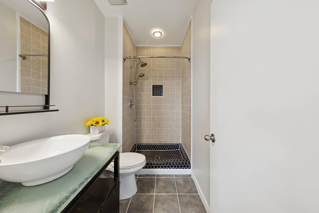 519 S Maplewood Avenue 4s Property Photo 13