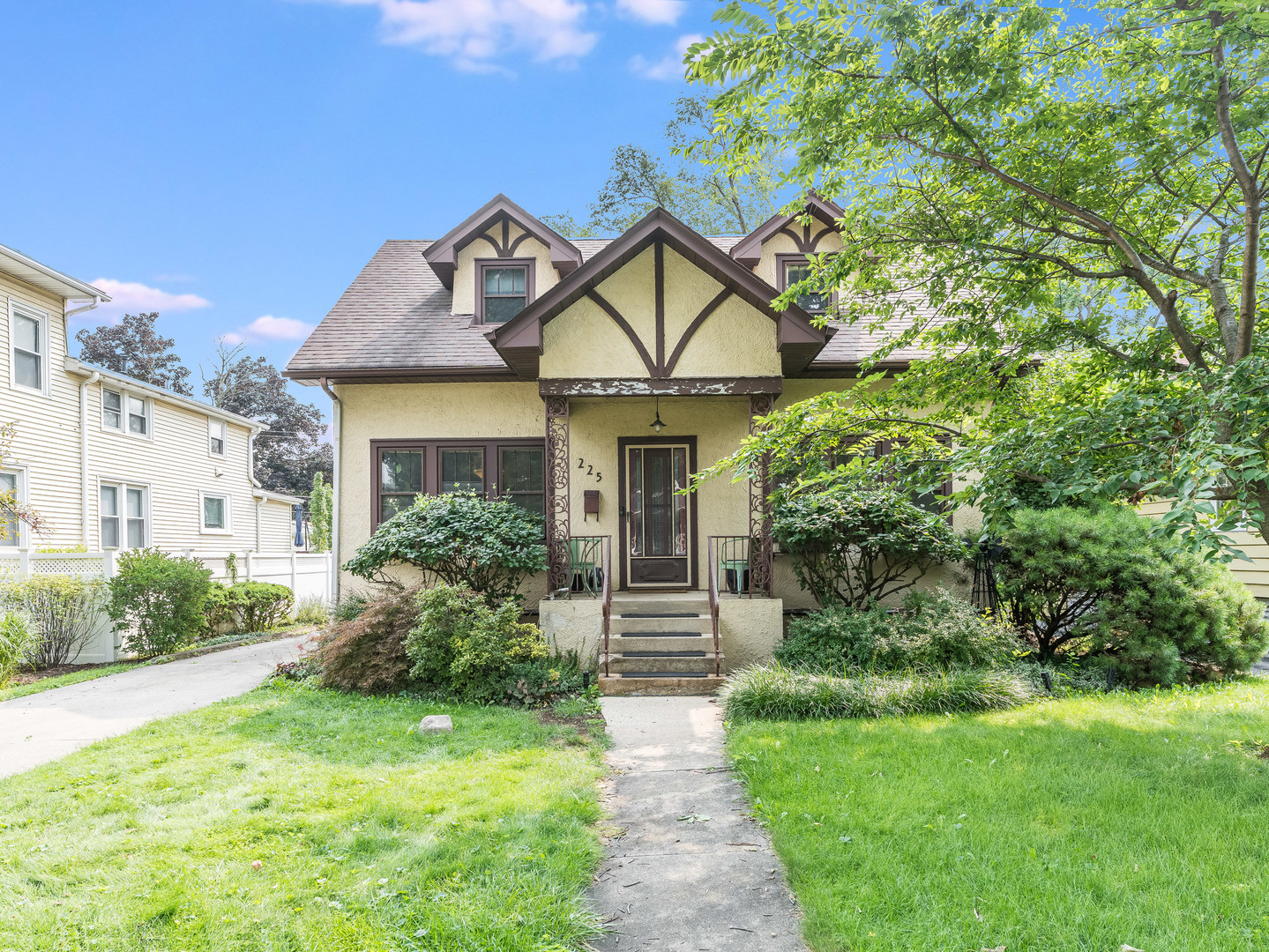 225 Pick Avenue Property Photo 1