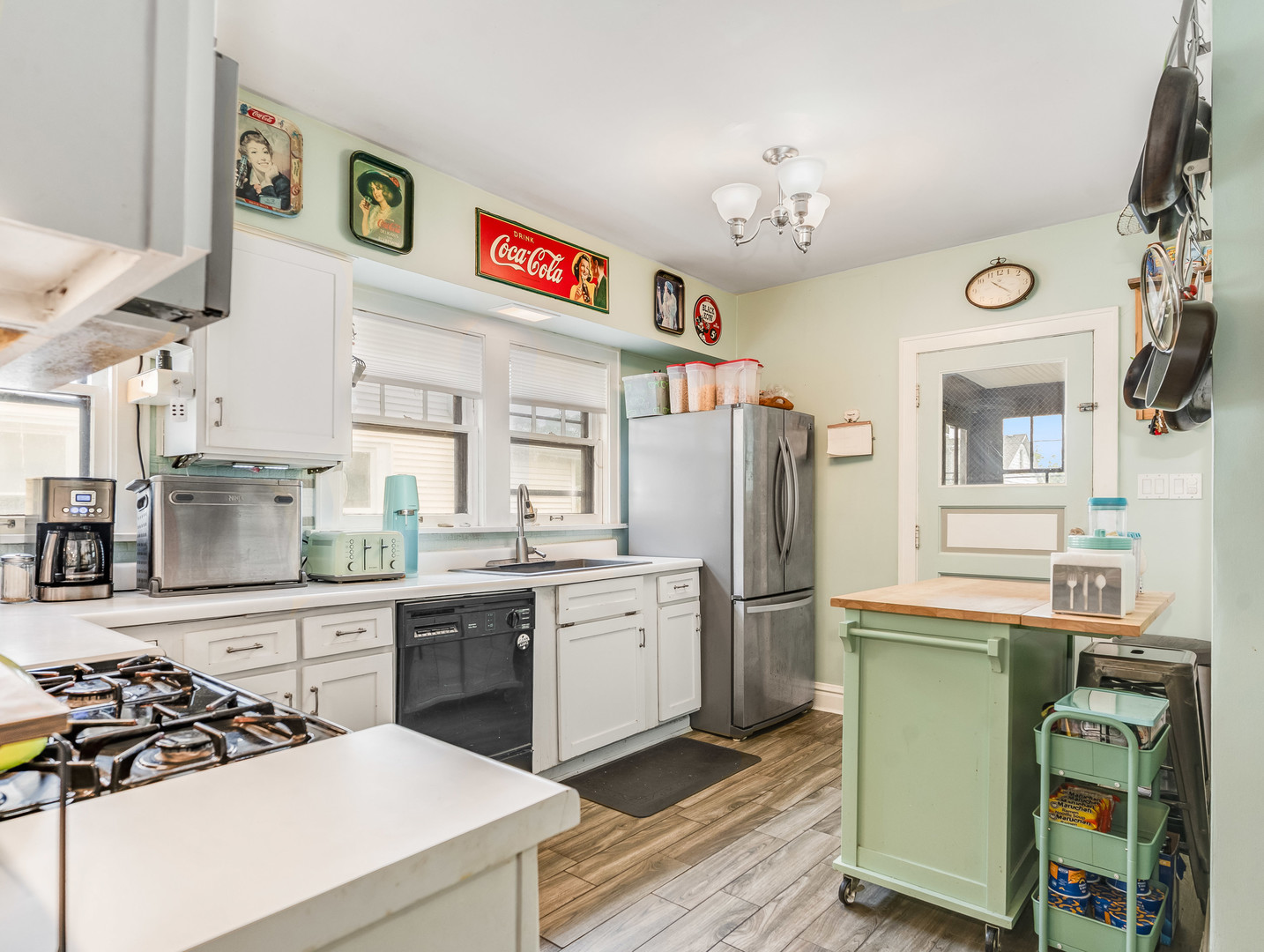 225 Pick Avenue Property Photo 7