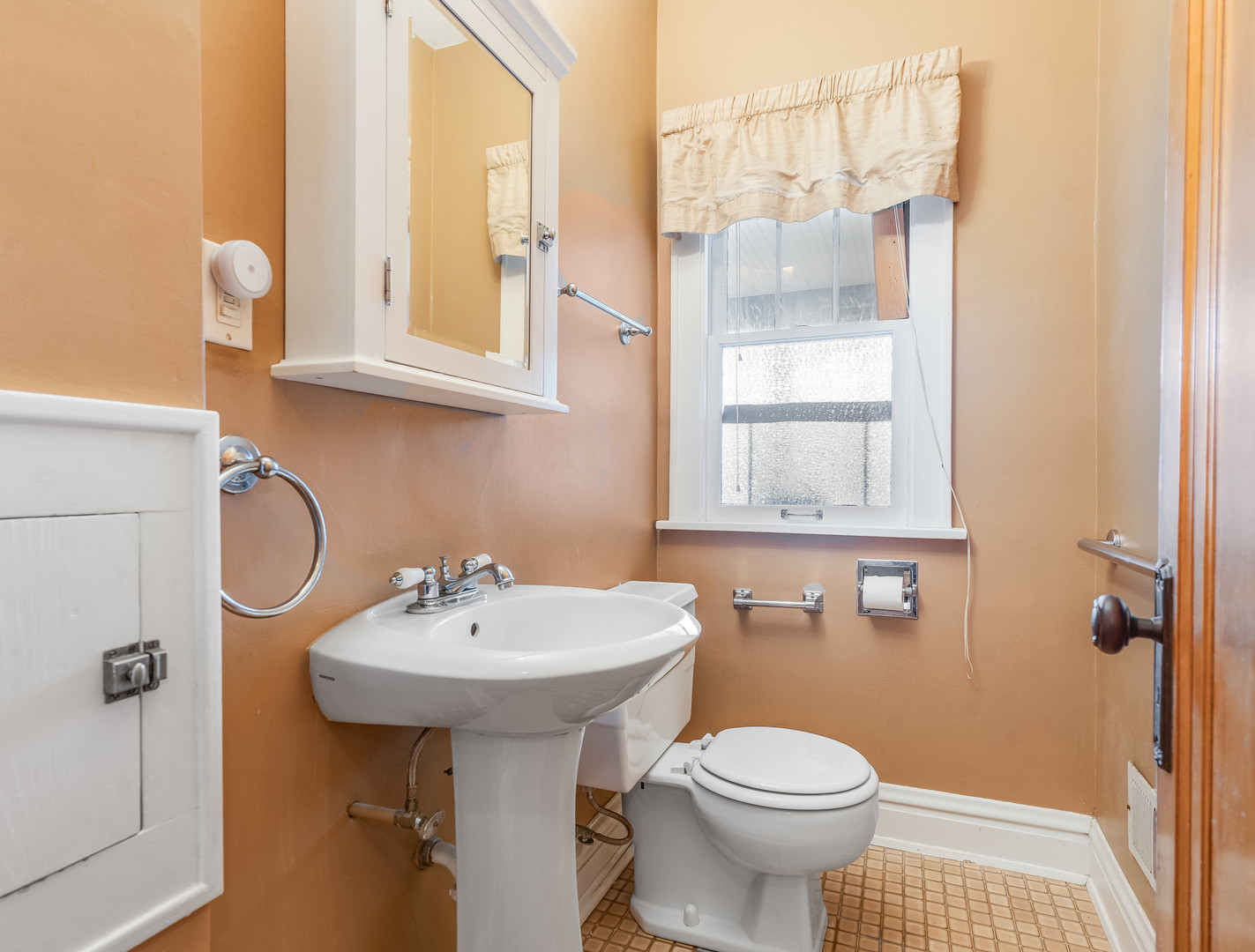 225 Pick Avenue Property Photo 13