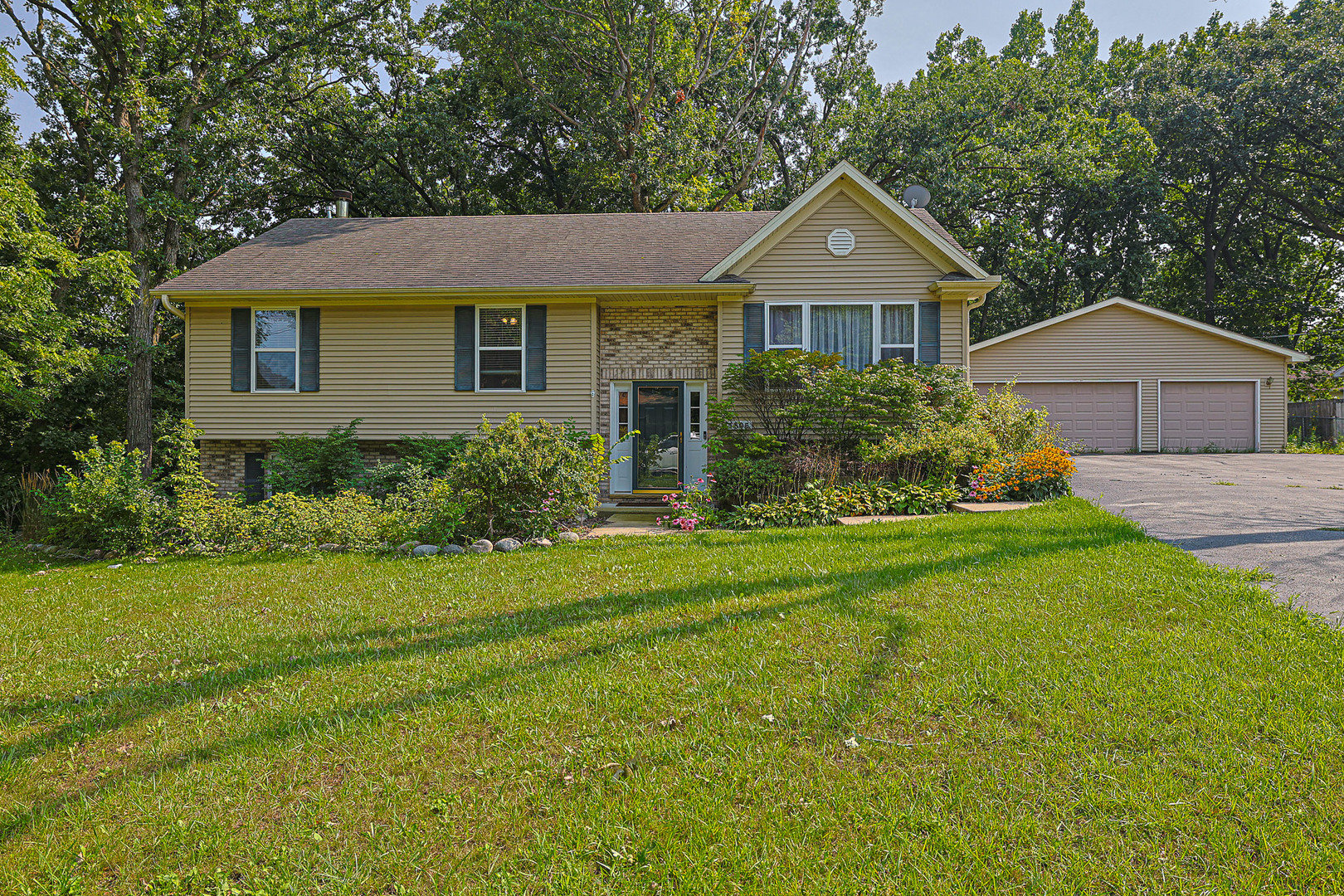 1305 13th Street Property Photo 1