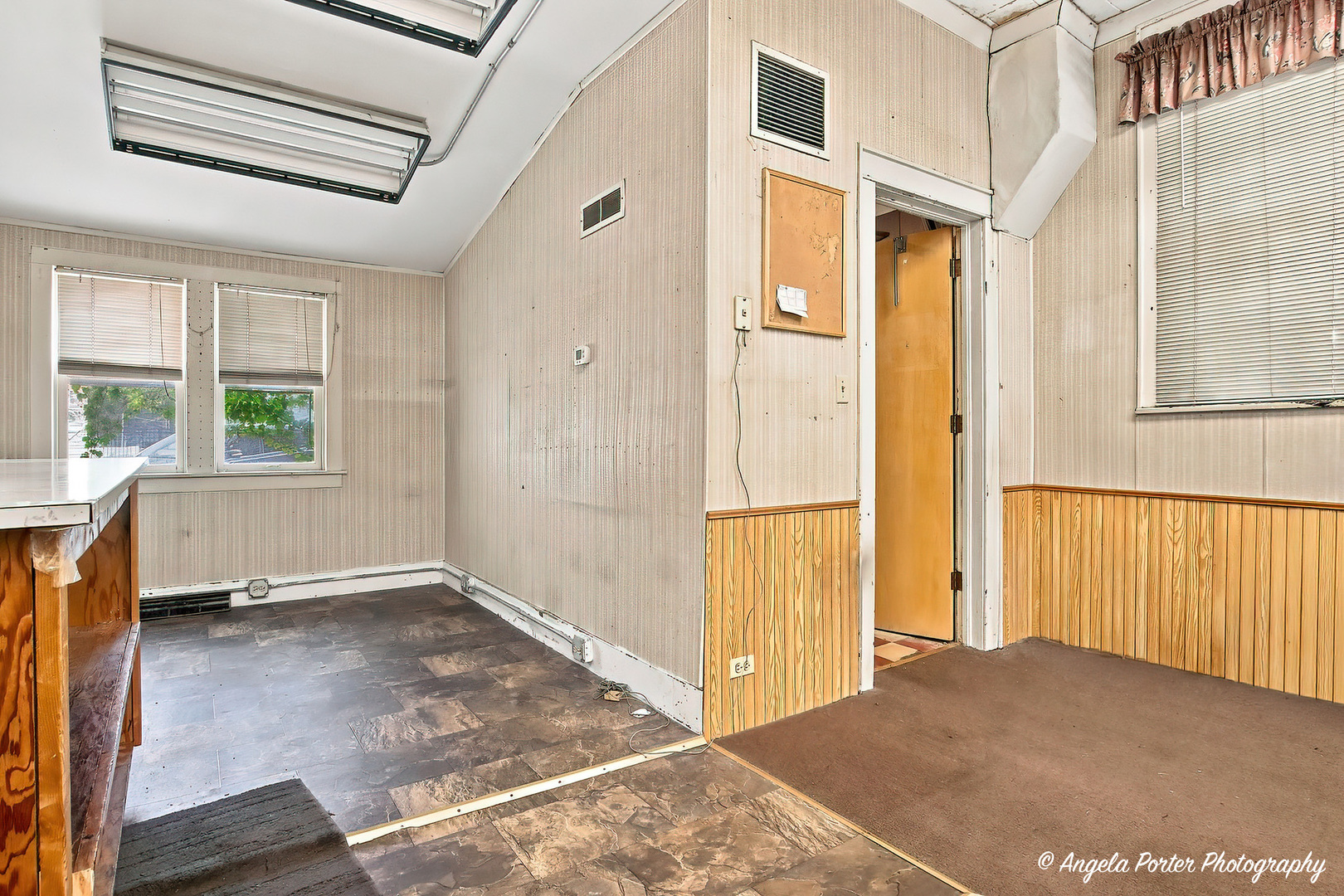 3908 Main Street Property Photo 7