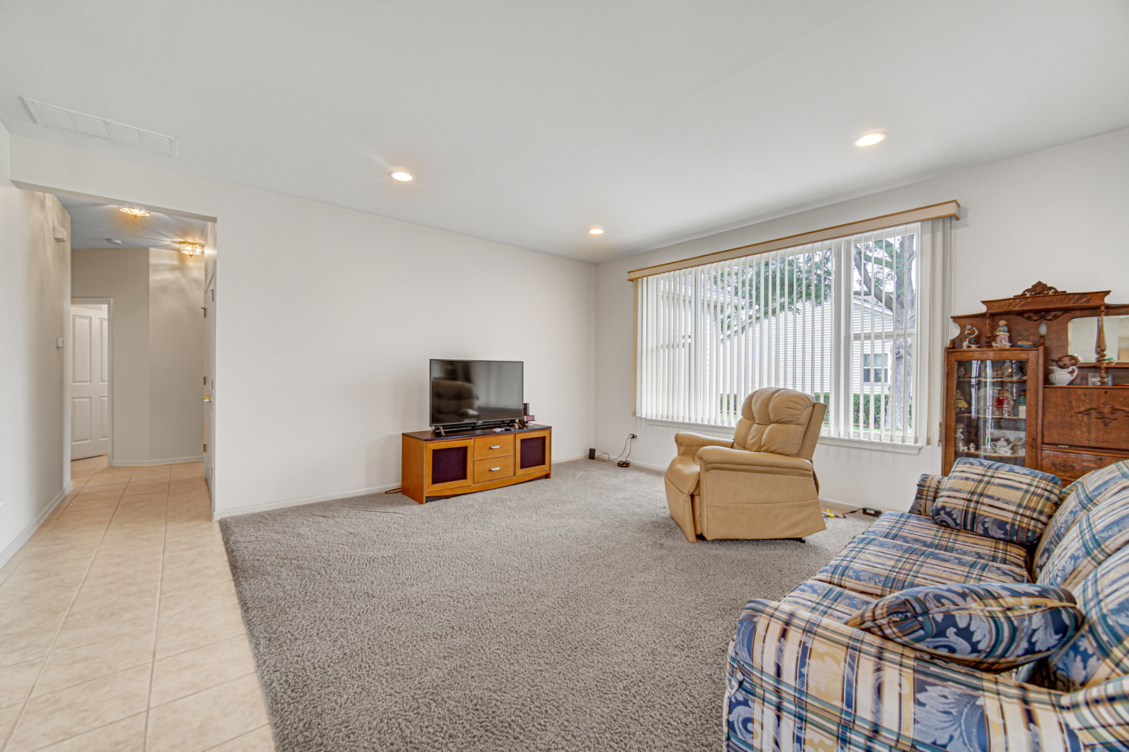 12824 Deer Meadow Lane Property Photo 4