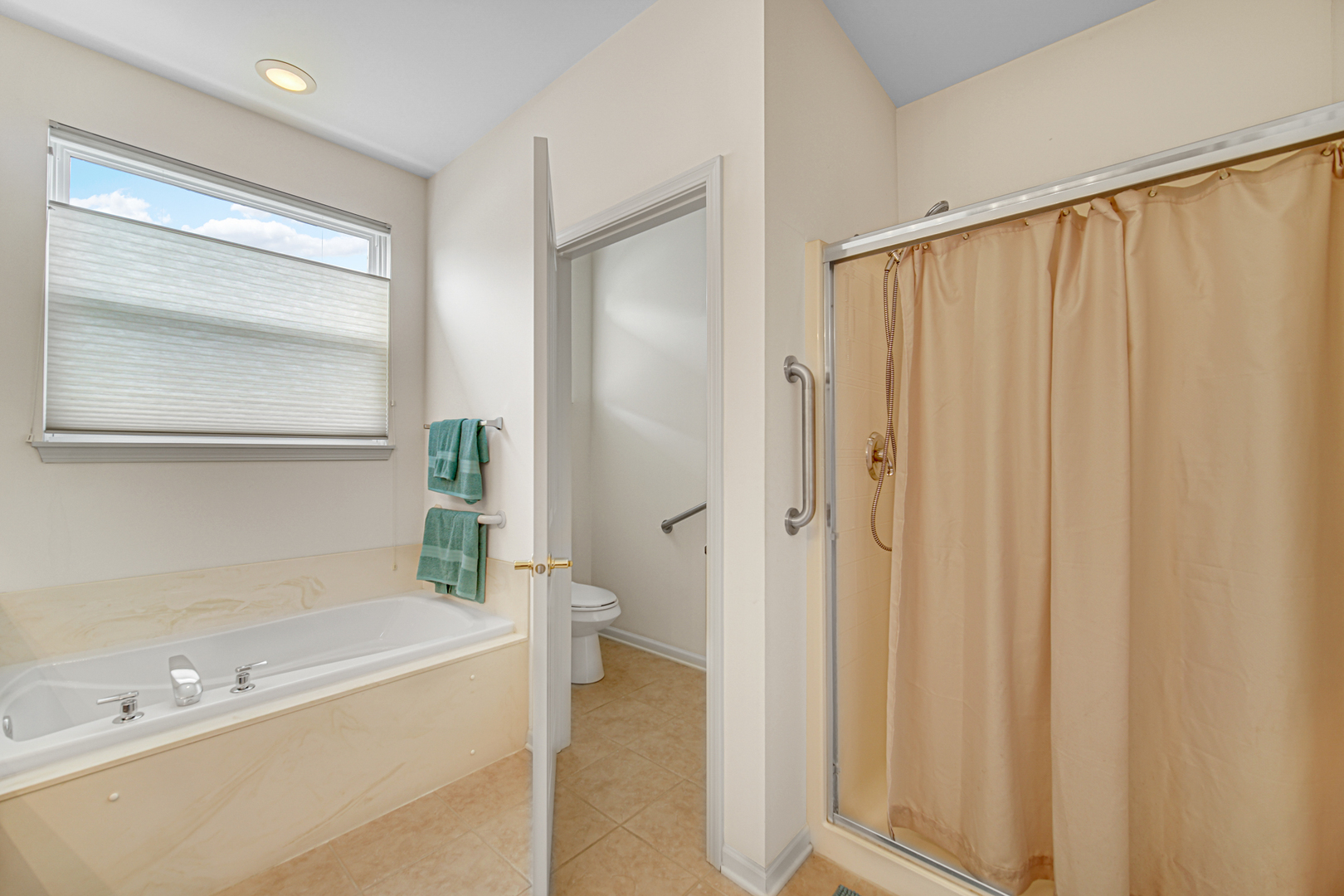 12824 Deer Meadow Lane Property Photo 13