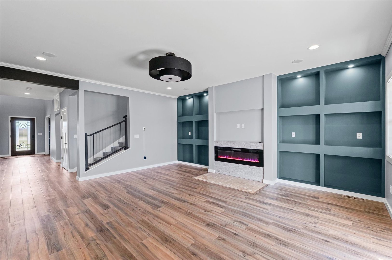 1306 Roberto Road Property Photo 5