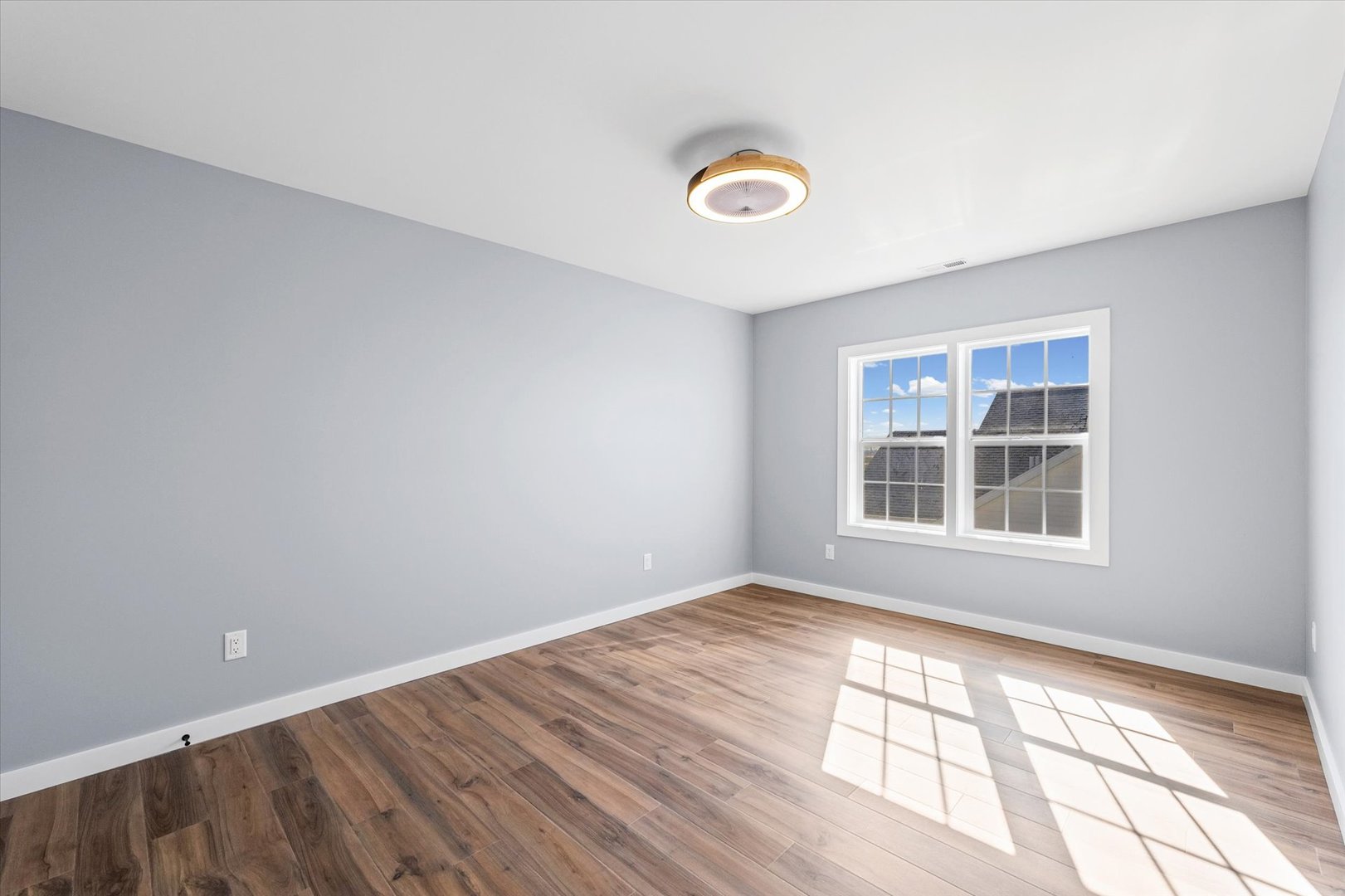 1306 Roberto Road Property Photo 32