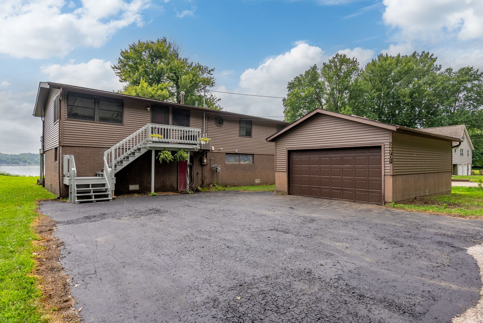 24701 178th Street Property Photo 2