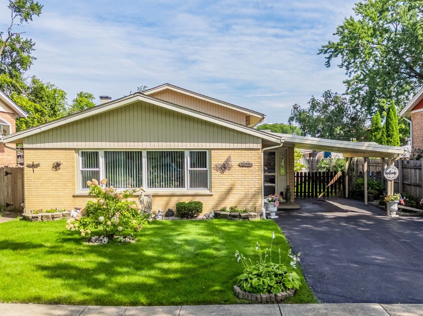 12731135 Property Photo 1