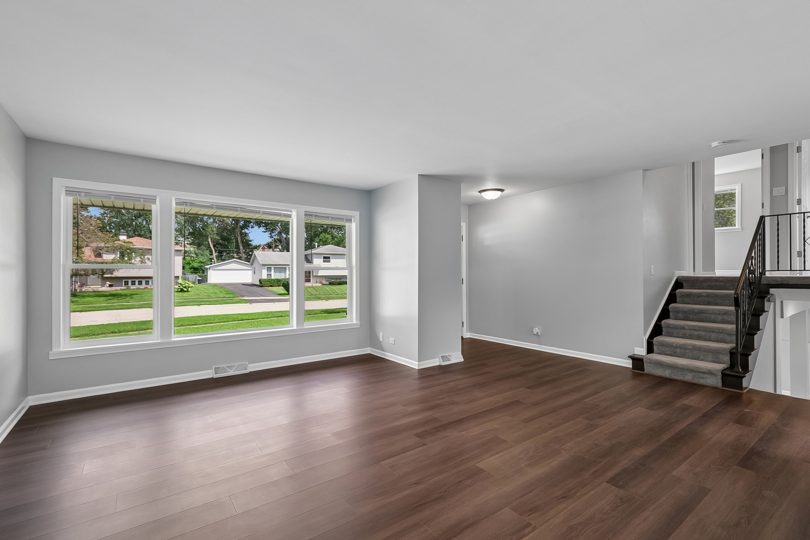 328 N Greenview Avenue Property Photo 4