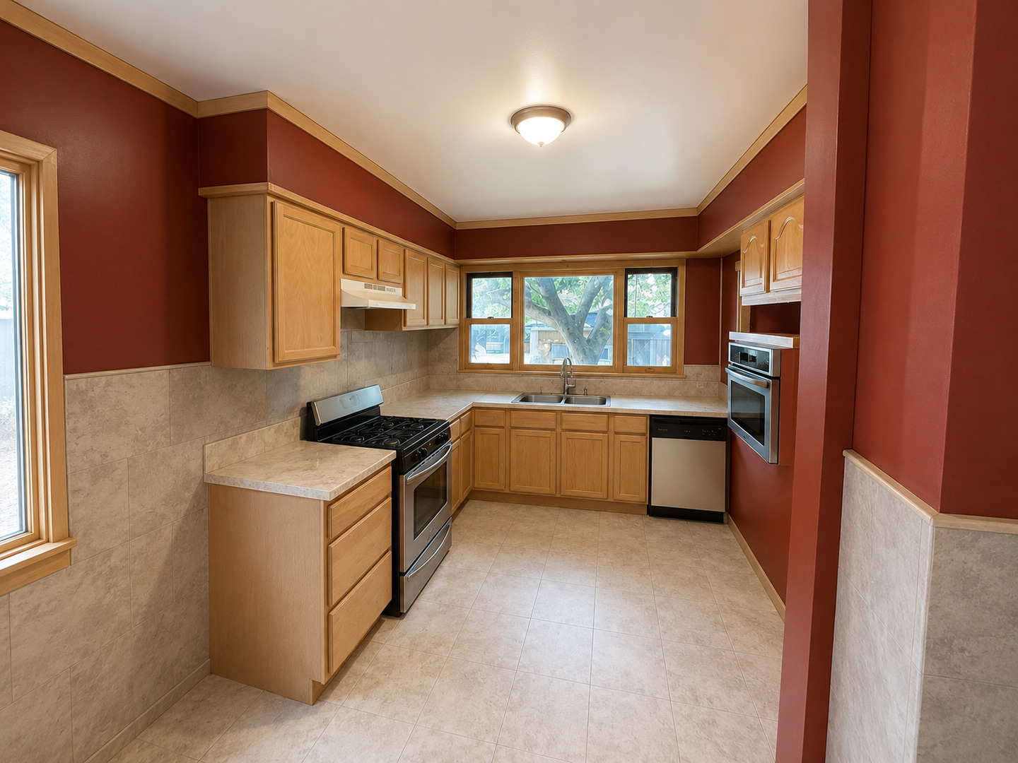 10756 S Eggleston Avenue Property Photo 4