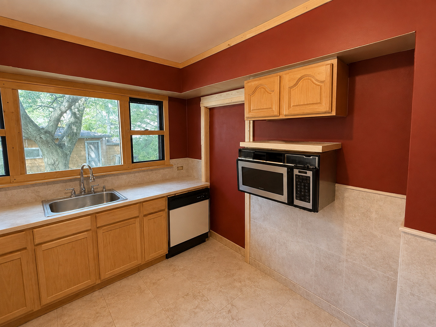 10756 S Eggleston Avenue Property Photo 6