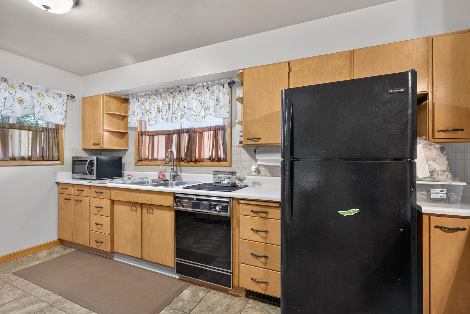 206 W Larue Street Property Photo 7