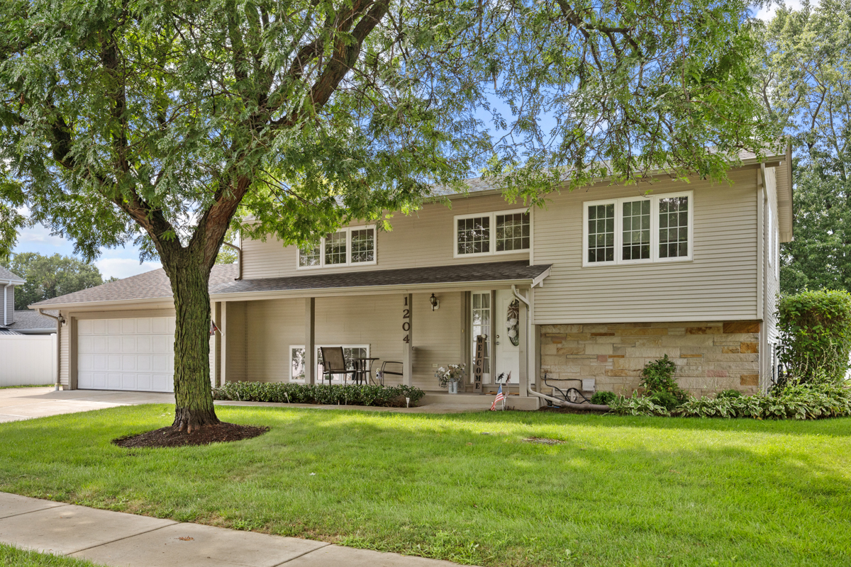 1204 Leeds Lane