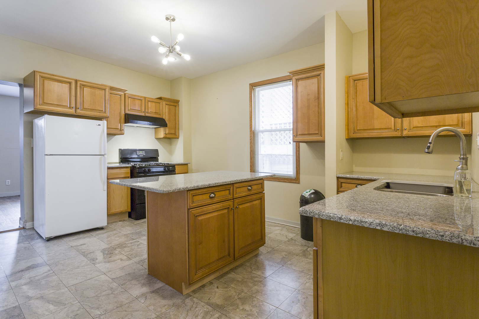 4229 W Division Street Property Photo 21