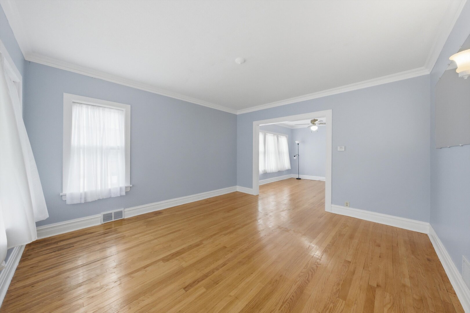 1200 S 15th Avenue Property Photo 4