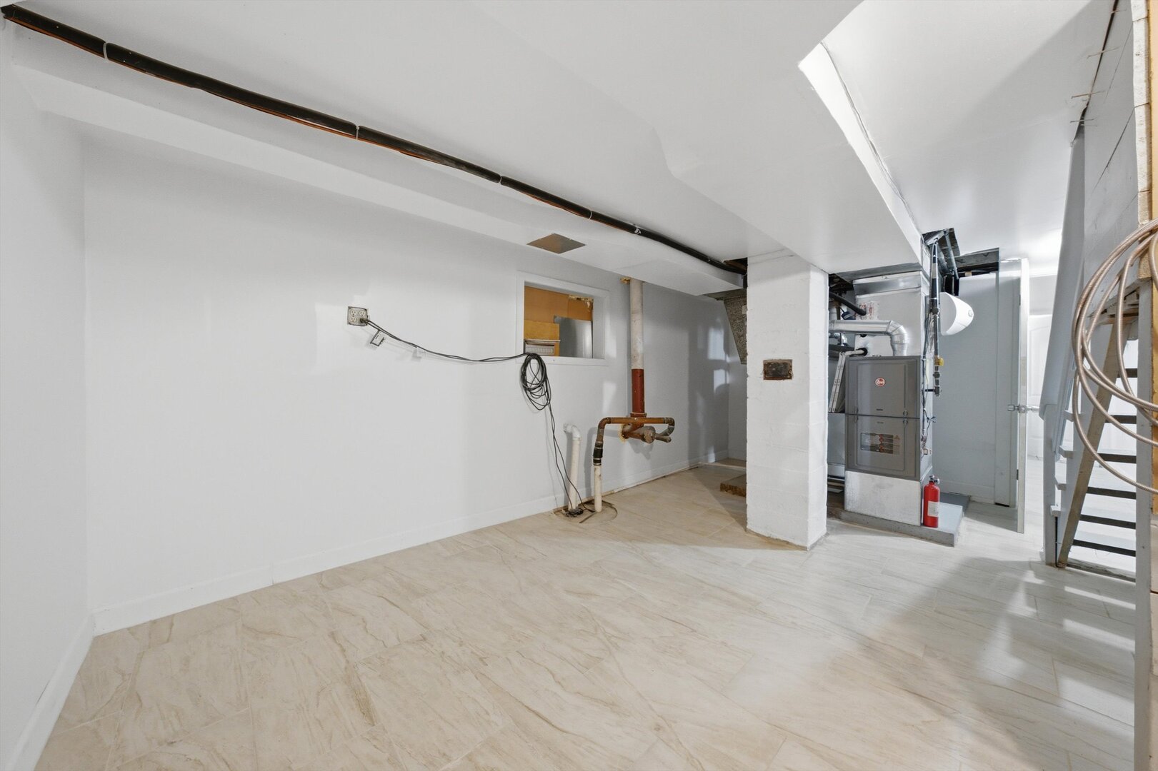1200 S 15th Avenue Property Photo 18