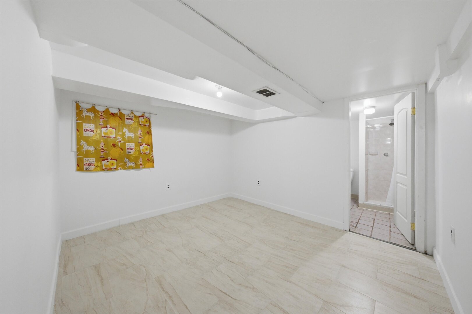 1200 S 15th Avenue Property Photo 20