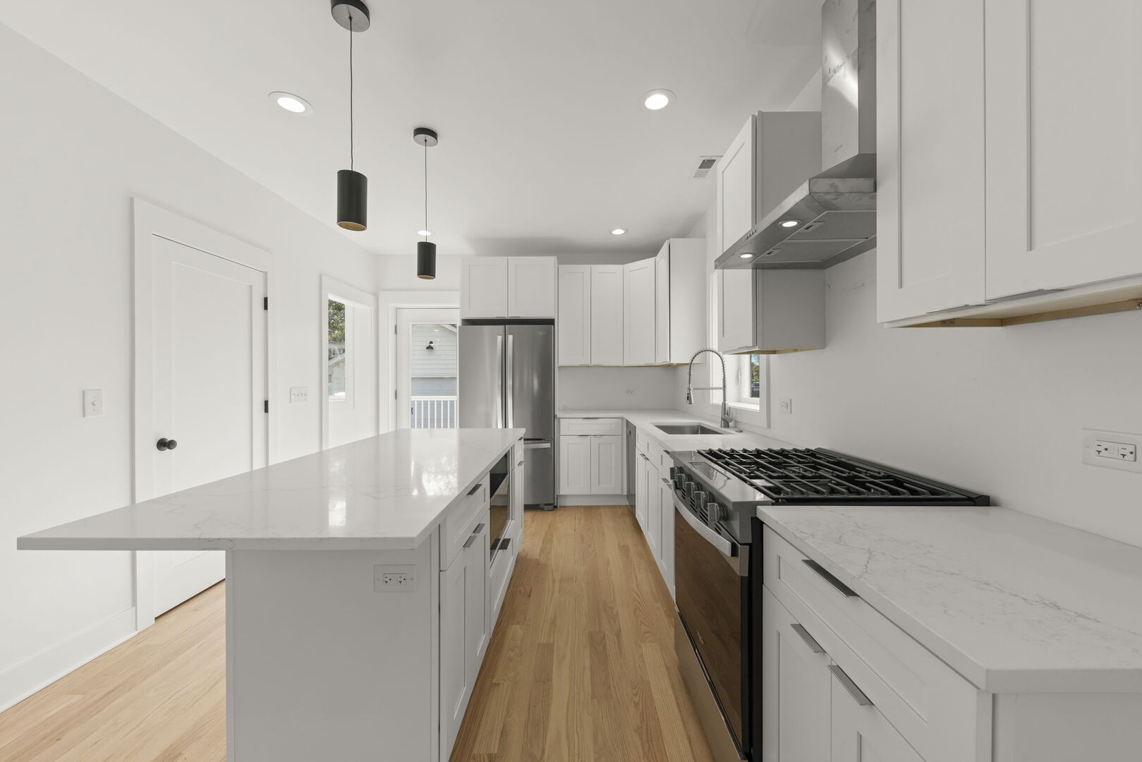 118 N President Street Property Photo 9