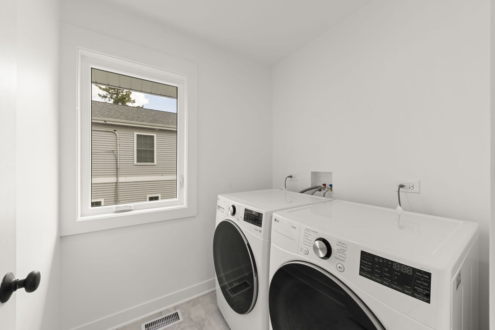 118 N President Street Property Photo 19
