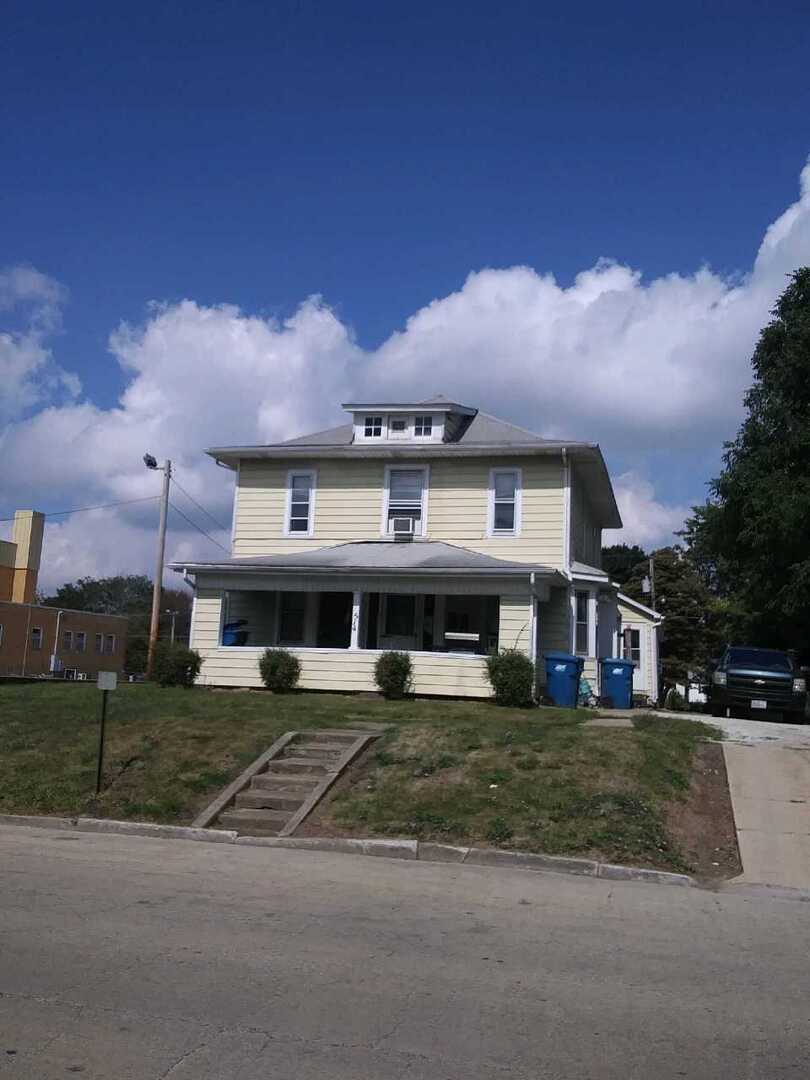 514 E Main Street Property Photo 2