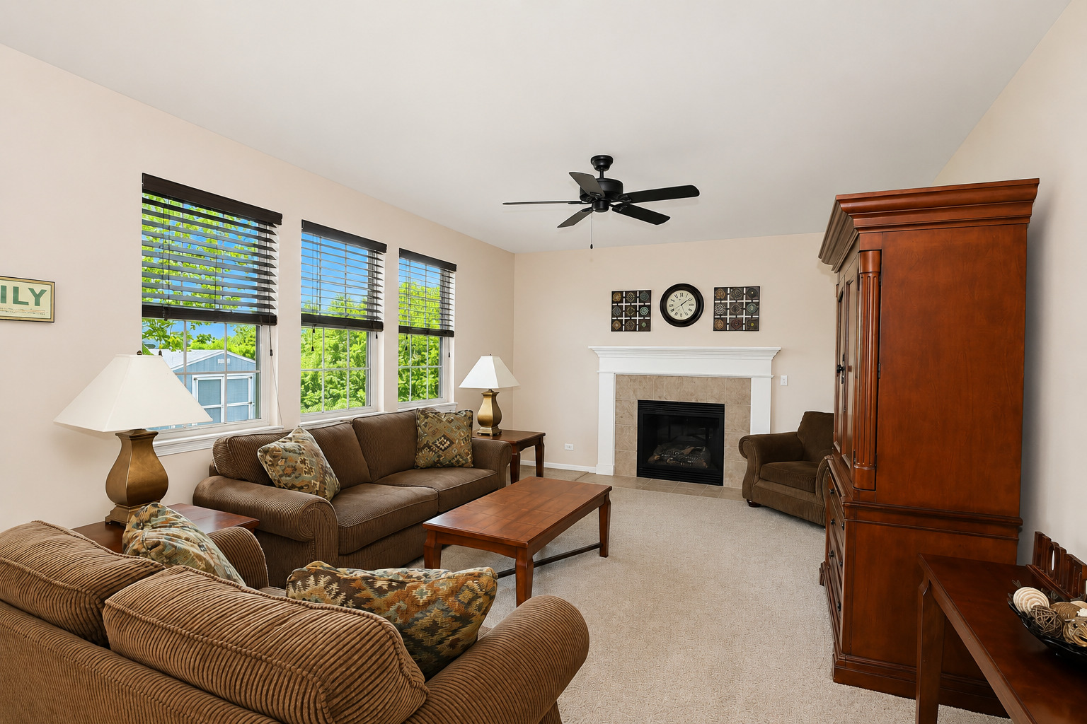 11293 Nicollet Lane Property Photo 5