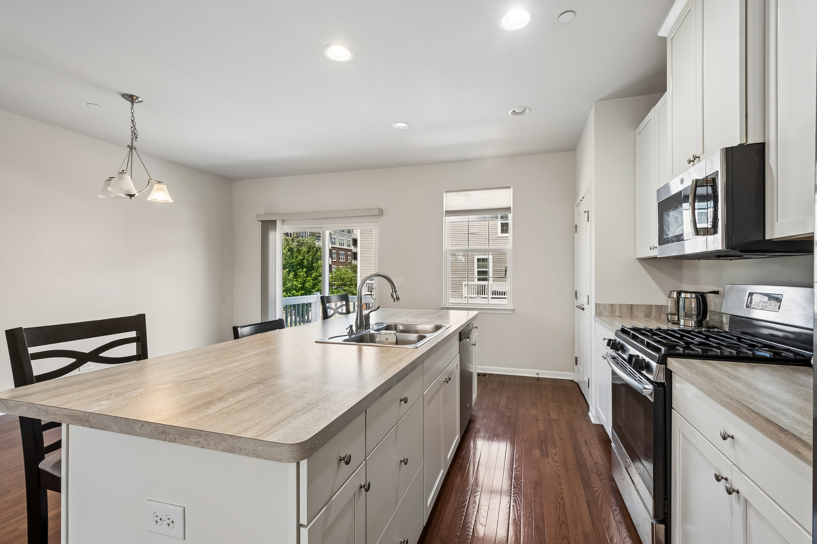 69 Nicholas Drive Property Photo 11