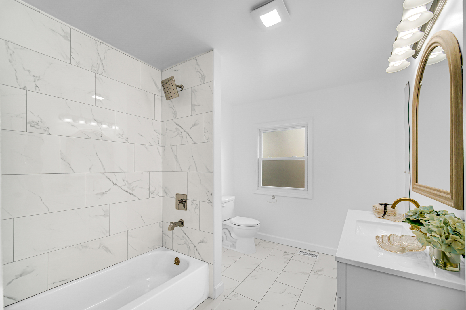 5222 W Monroe Street Property Photo 16