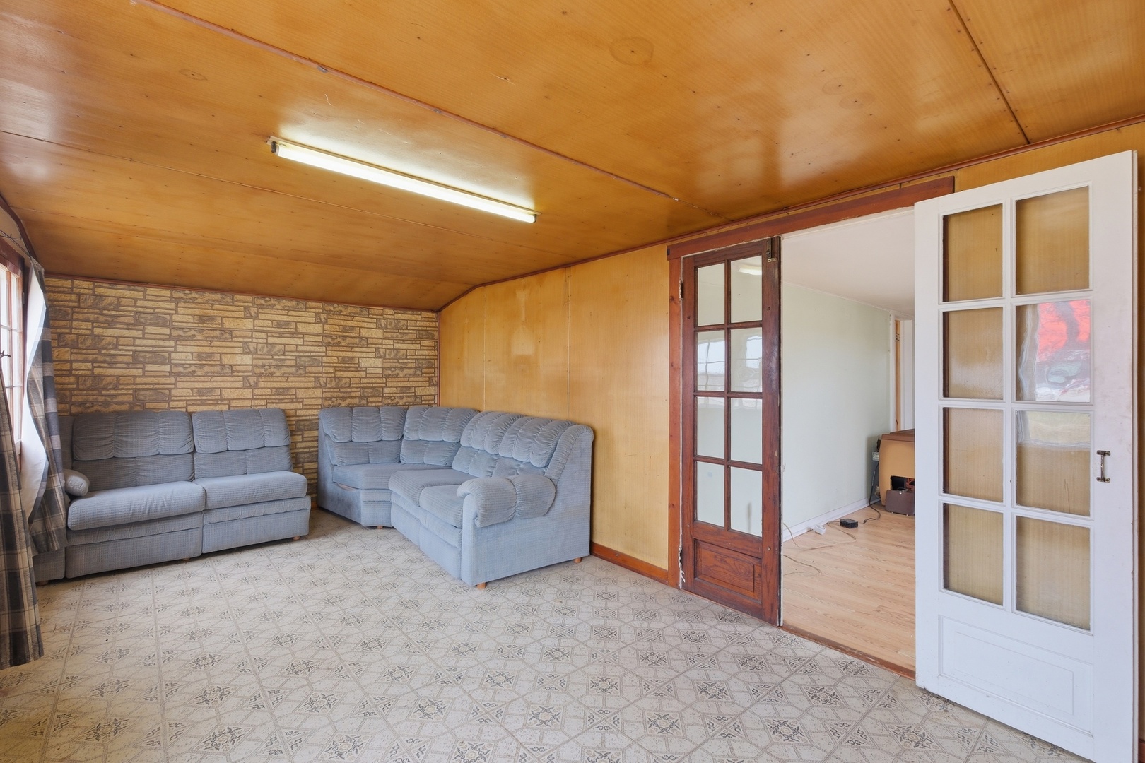 18301 Le Claire Avenue Property Photo 6