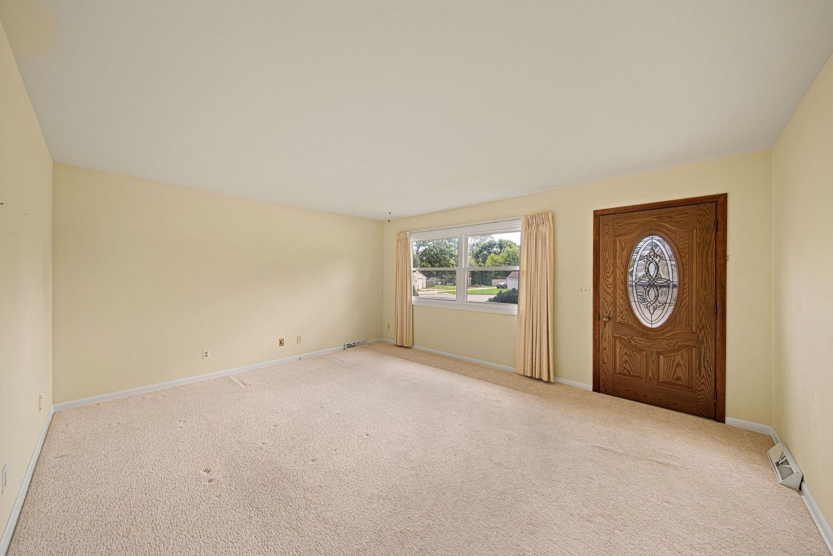 2045 Gabriel Avenue Property Photo 3