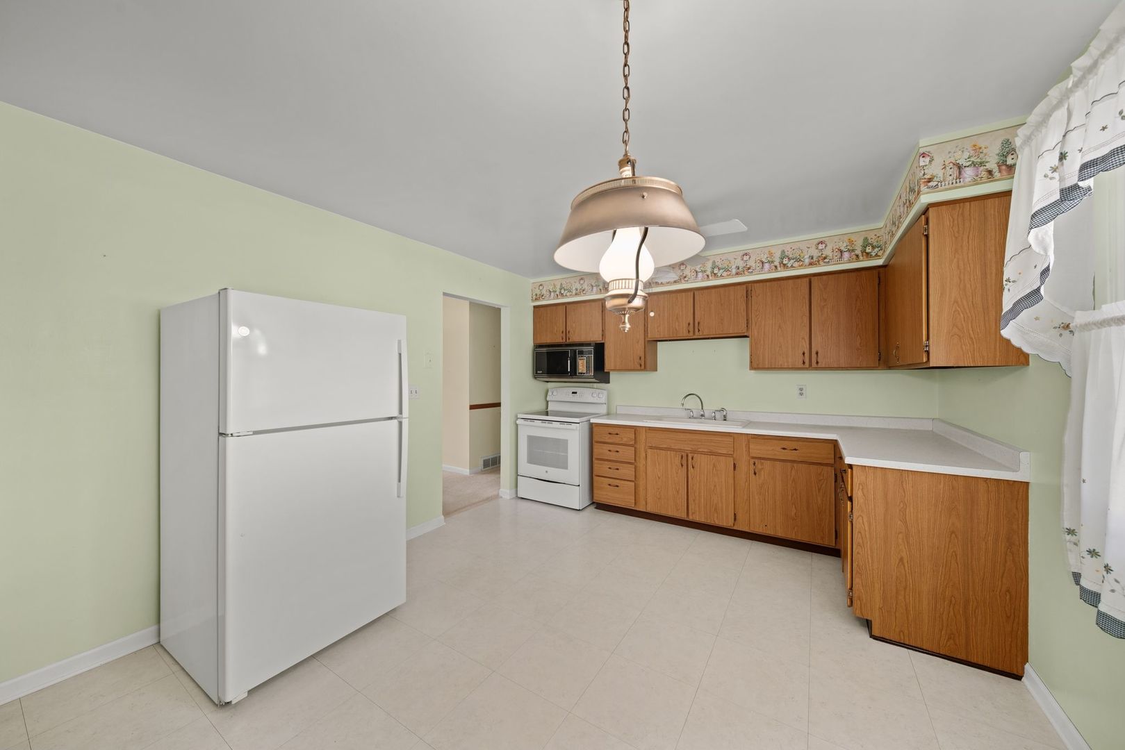 2045 Gabriel Avenue Property Photo 4