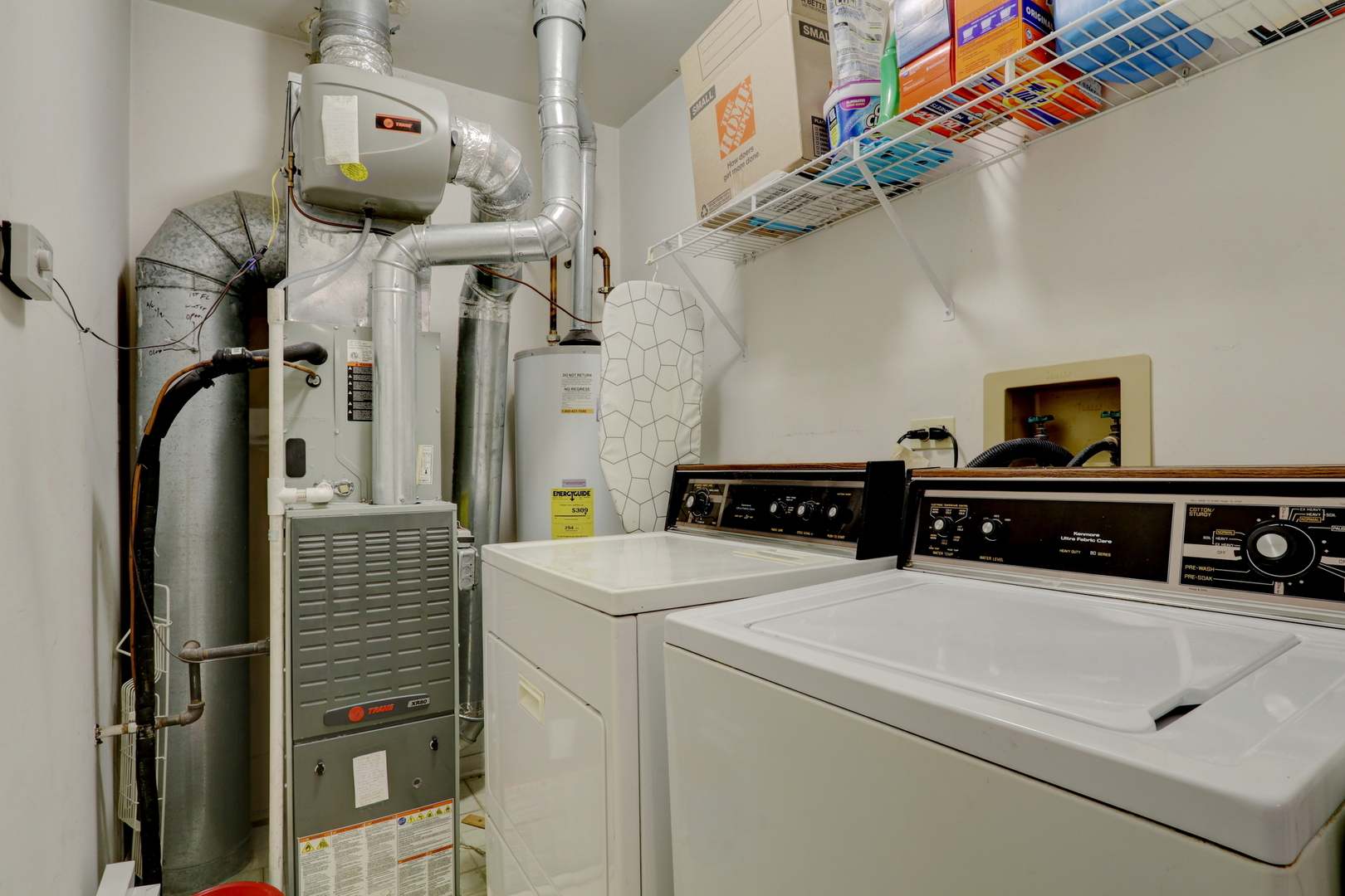 1615 Woodcrest Circle Property Photo 21