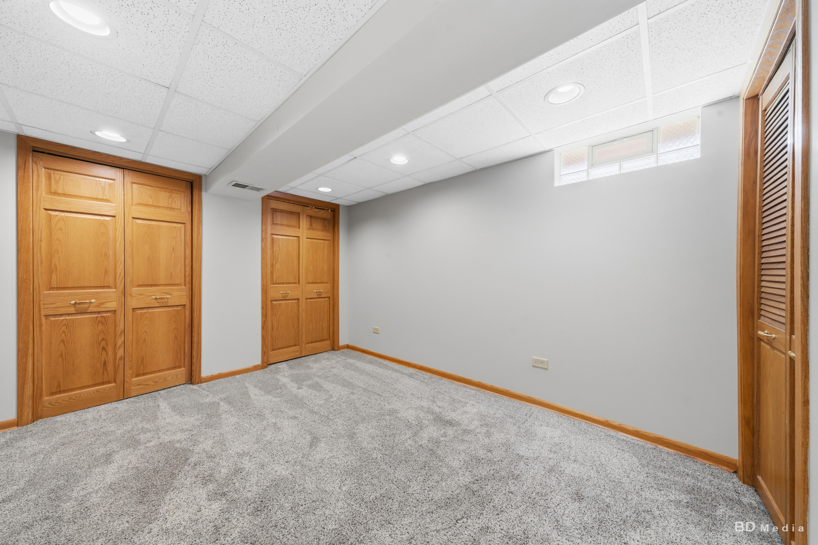 6012 S Melvina Avenue Property Photo 20