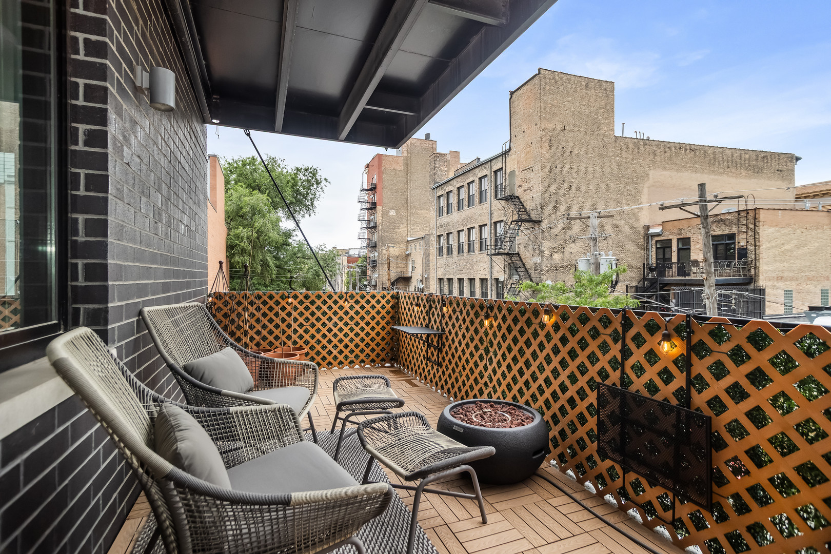 1648 W Division Street 309 Property Photo 24