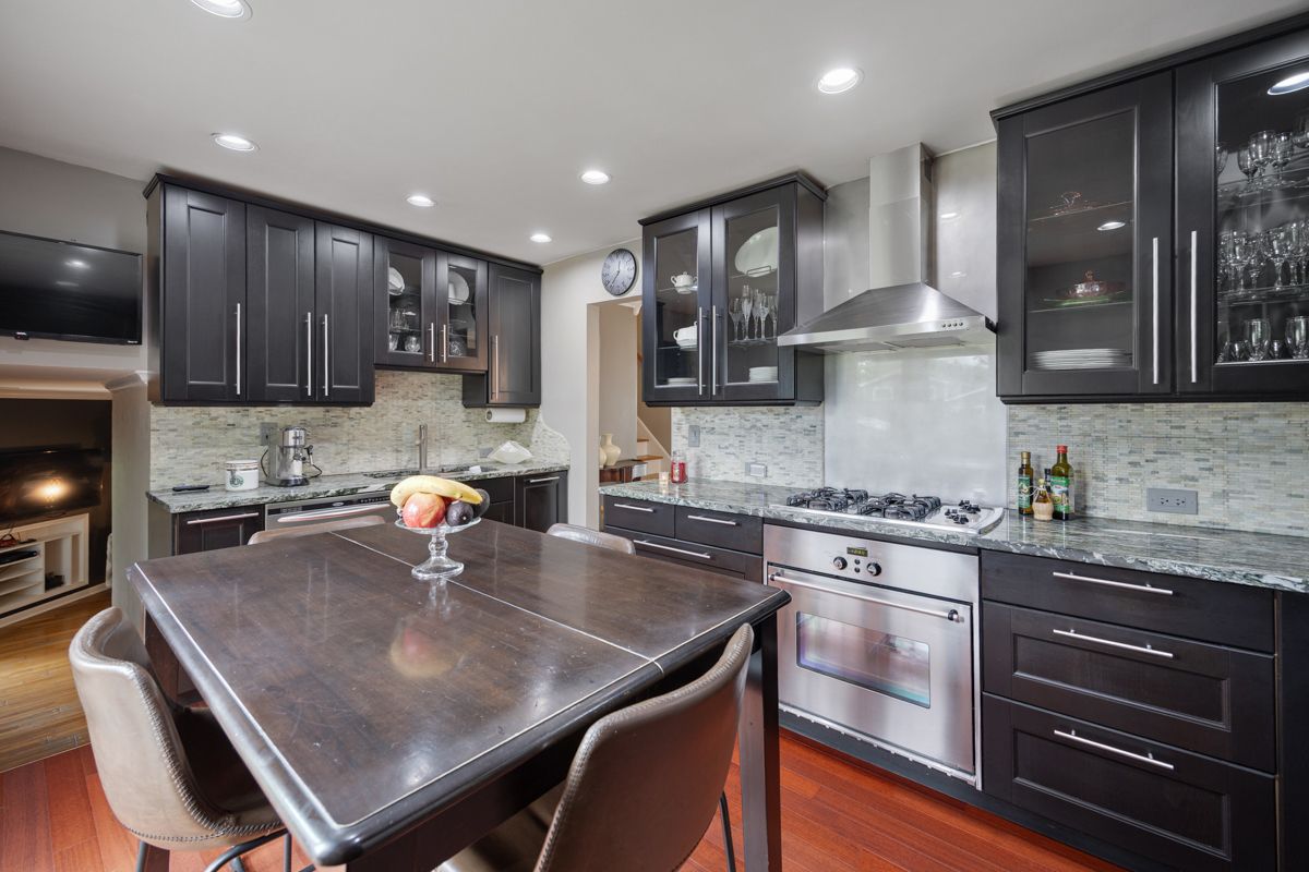 1815 Azalea Lane Property Photo 11