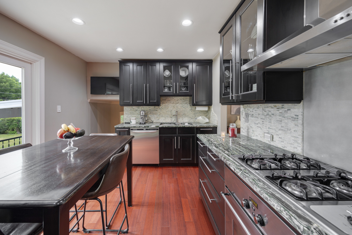 1815 Azalea Lane Property Photo 12
