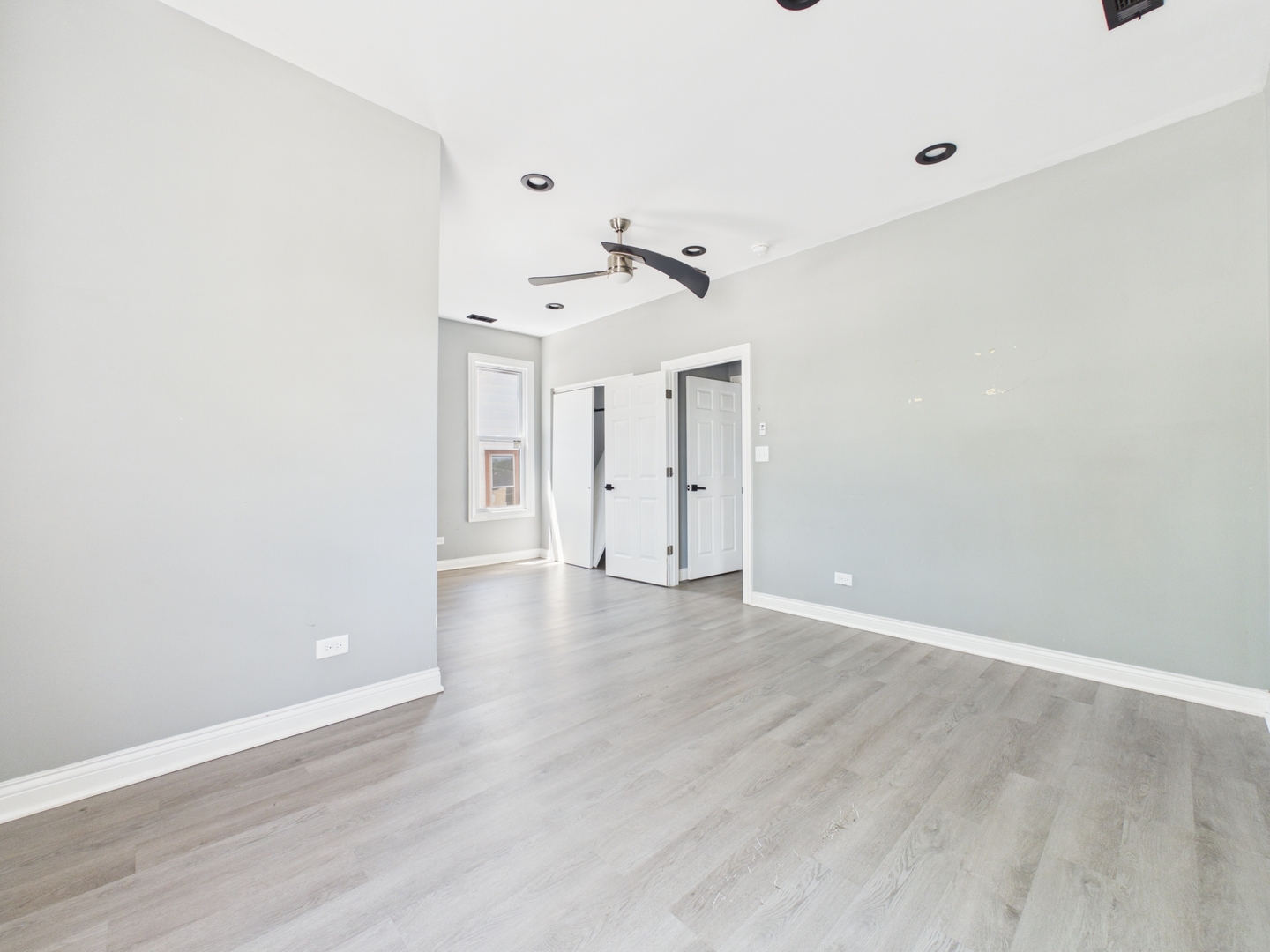 10100 S Eggleston Avenue Property Photo 9