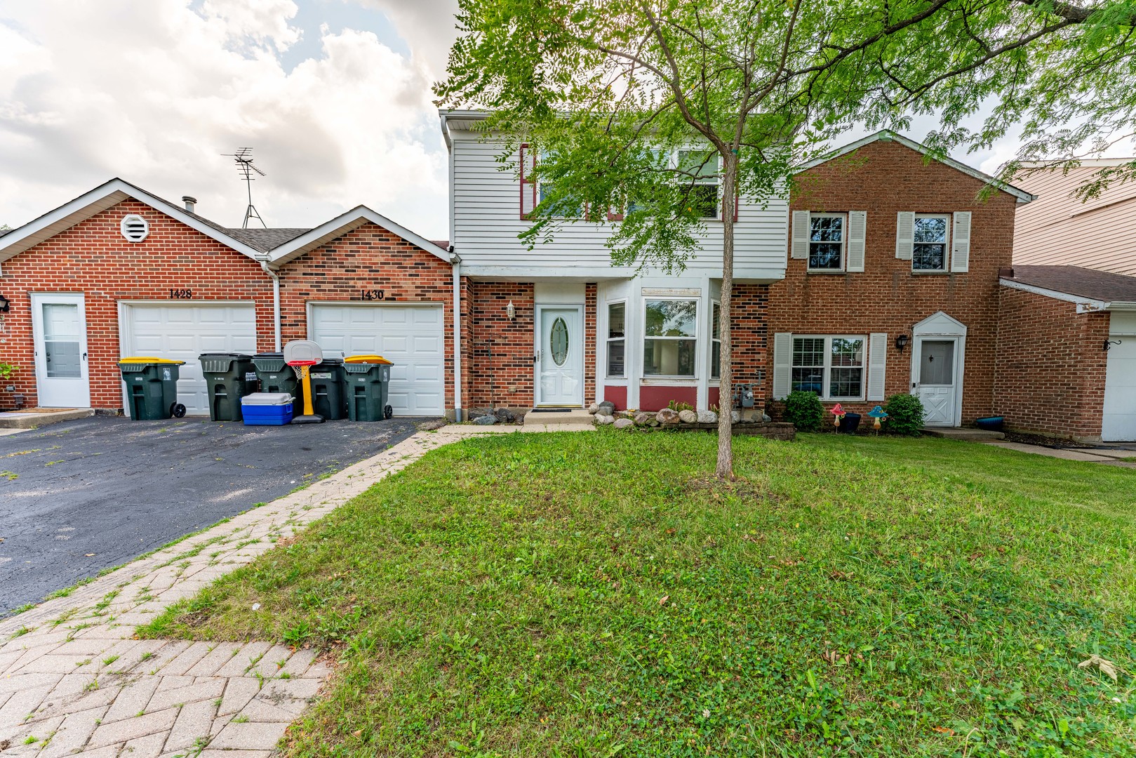 1430 Ash Court Property Photo 1